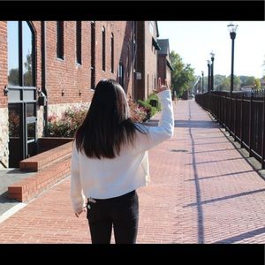 Meet your Posher, Elena